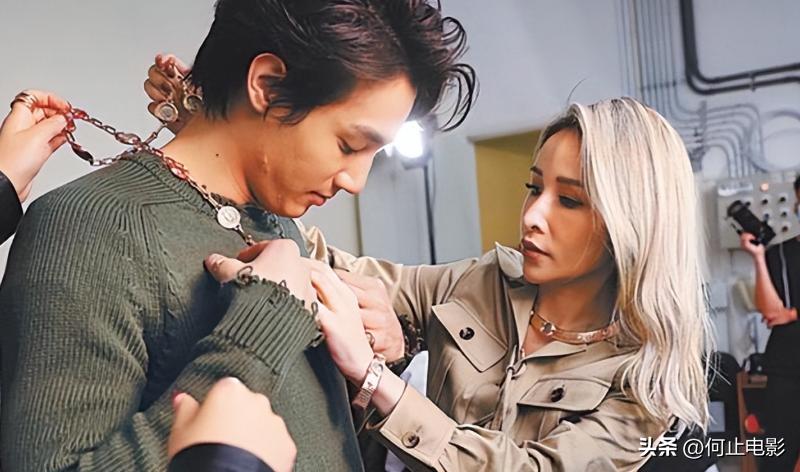 前男友二胎她依旧单身！46岁的萧亚轩，终为荒唐买单__前男友二胎她依旧单身！46岁的萧亚轩，终为荒唐买单