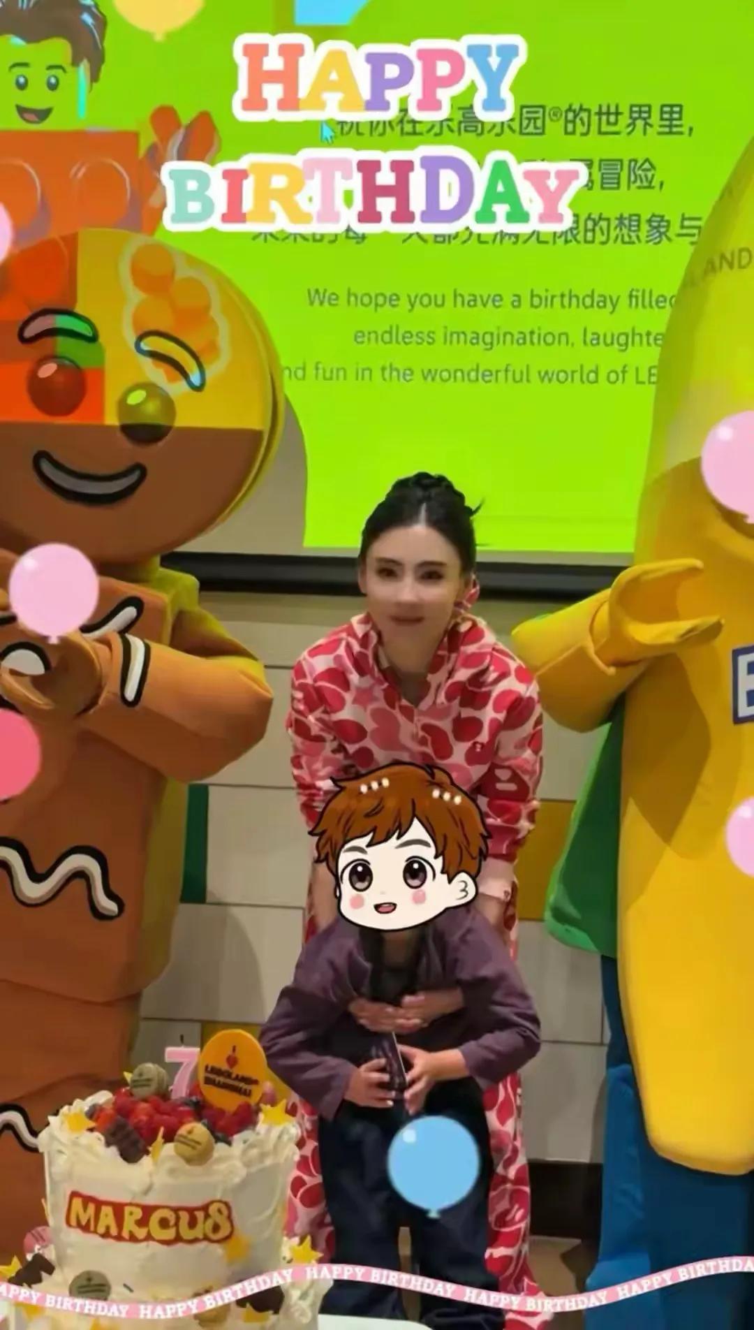 张柏芝带小儿子出游，母子同框画面温馨欢乐，7岁小王子帅气可爱__张柏芝带小儿子出游，母子同框画面温馨欢乐，7岁小王子帅气可爱