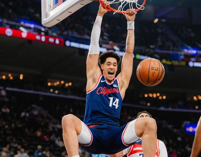 快船119-105奇才！无解不是4连胜，是伦纳德赛后表态，他憋了太久_快船119-105奇才！无解不是4连胜，是伦纳德赛后表态，他憋了太久_