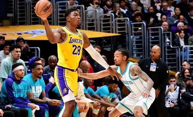 老詹湖人壁纸__老詹的湖人