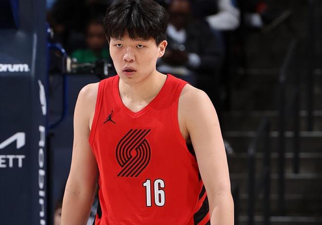 老詹的湖人_老詹湖人壁纸_