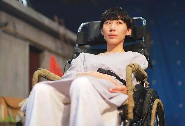 “一尿成名”的任素汐,婚内出轨知三当三,为何能受到万人追捧?_“一尿成名”的任素汐,婚内出轨知三当三,为何能受到万人追捧?_