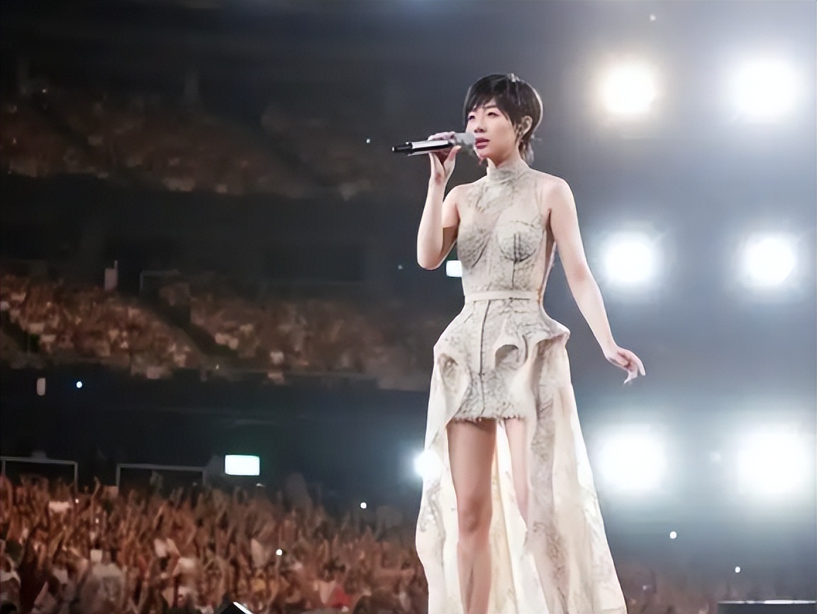 “一尿成名”的任素汐,婚内出轨知三当三,为何能受到万人追捧?_“一尿成名”的任素汐,婚内出轨知三当三,为何能受到万人追捧?_