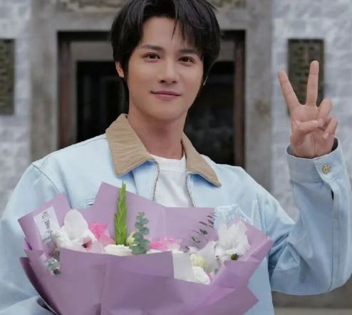 墨非个人资料简介_墨非墨宝专栏_