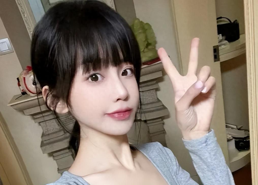 官方出手了！吴磊床照事件再升级，何猷君被曝出轨，赵露思被牵连__官方出手了！吴磊床照事件再升级，何猷君被曝出轨，赵露思被牵连