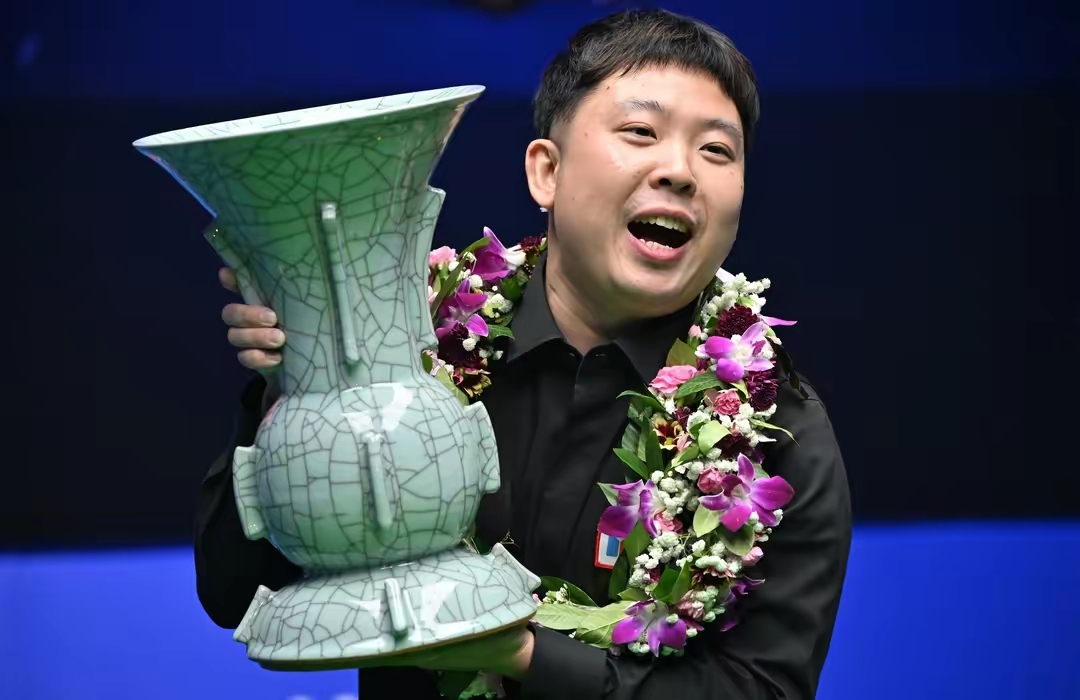 赵心童轰生涯首杆147，背靠背进决赛！吴宜泽夺冠！冠军组决出6席__赵心童轰生涯首杆147，背靠背进决赛！吴宜泽夺冠！冠军组决出6席