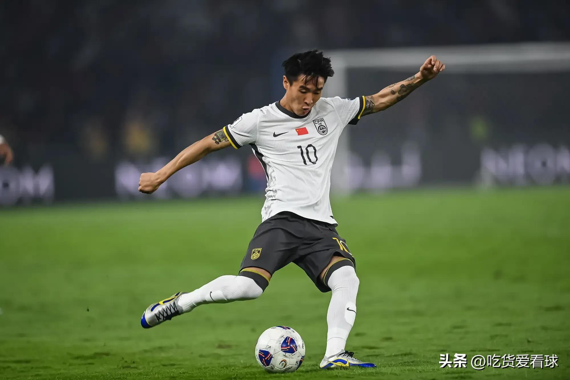 国足四人退赛__国足四战全胜