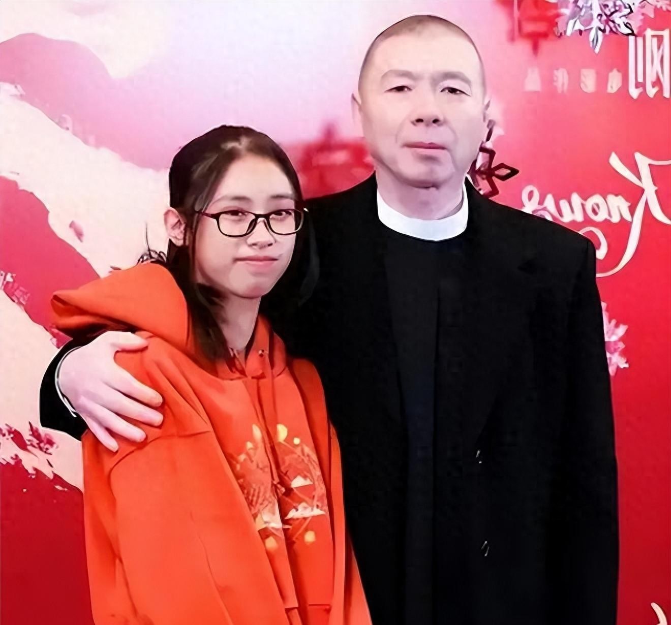 冯小刚感情__冯小刚与妻子