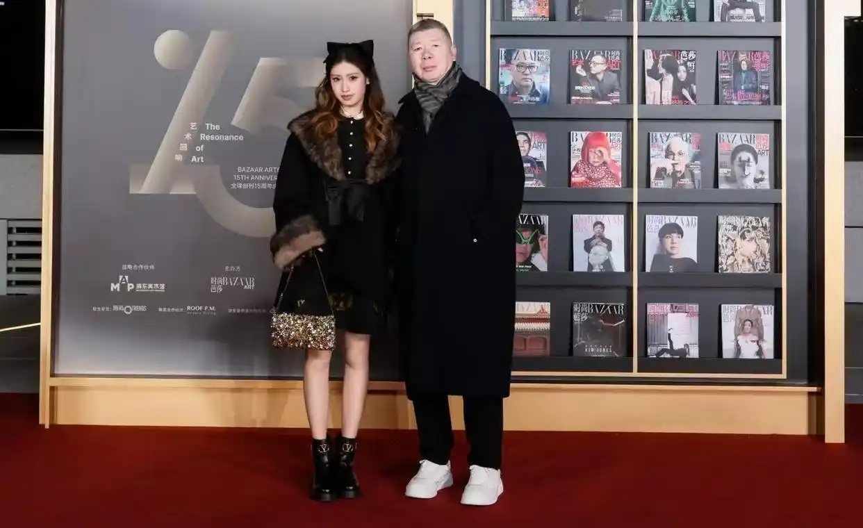 _冯小刚与妻子_冯小刚感情