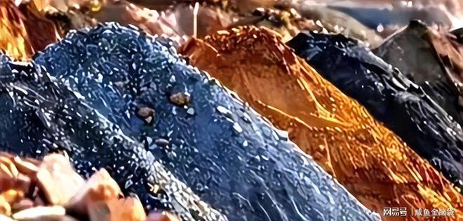 _特朗普加税清单_比喻采取机密行动