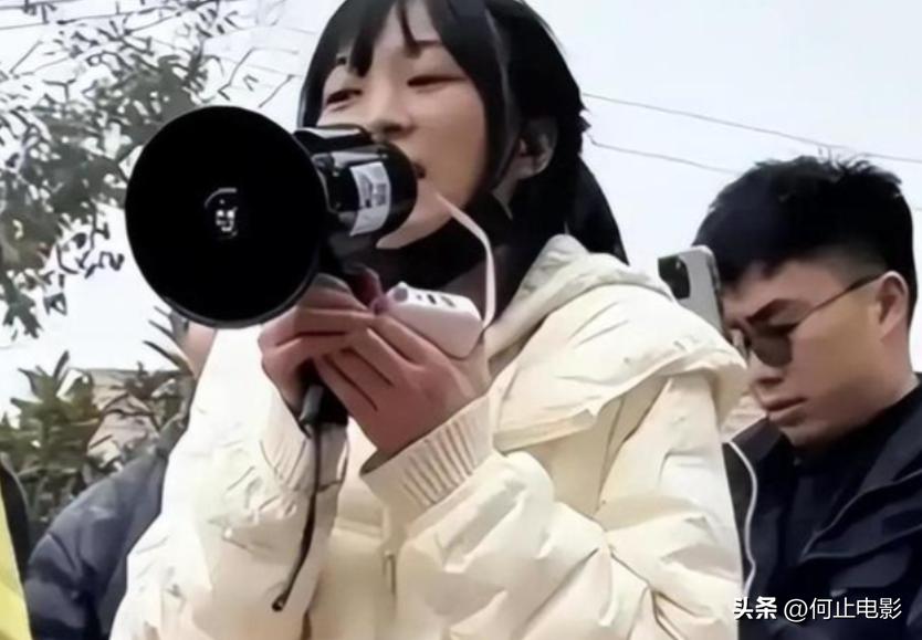 清醒到可怕！呆呆被人民日报点名后火速暂退网，拒绝榜一大哥打赏_清醒到可怕！呆呆被人民日报点名后火速暂退网，拒绝榜一大哥打赏_