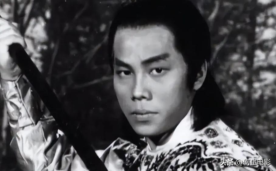 周星驰遭旧爱__周星驰出轨的女人是谁