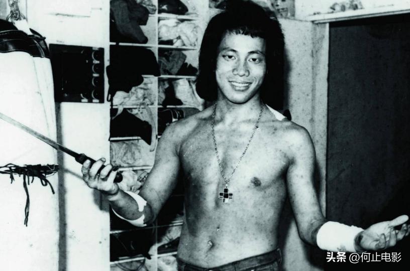 周星驰出轨的女人是谁_周星驰遭旧爱_