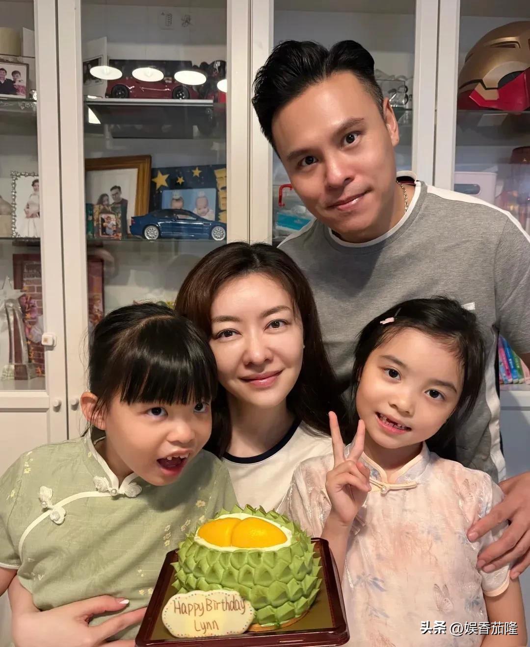 熊黛林双胞胎近照_熊黛林自曝_