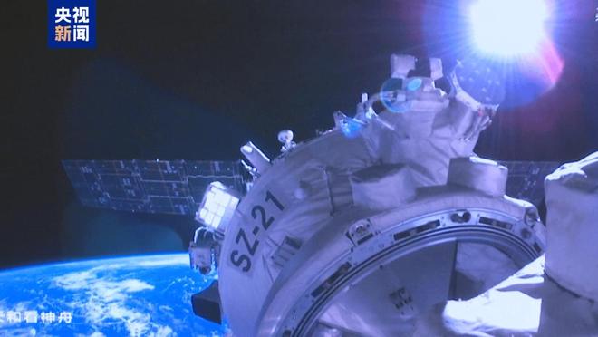 美国急坏了:中国为什么遮住神舟20的舷窗?有什么不想让人看到?_美国急坏了:中国为什么遮住神舟20的舷窗?有什么不想让人看到?_