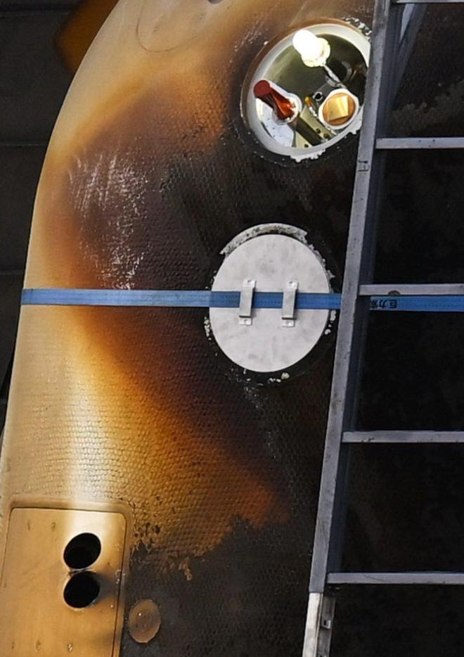 _美国急坏了:中国为什么遮住神舟20的舷窗?有什么不想让人看到?_美国急坏了:中国为什么遮住神舟20的舷窗?有什么不想让人看到?