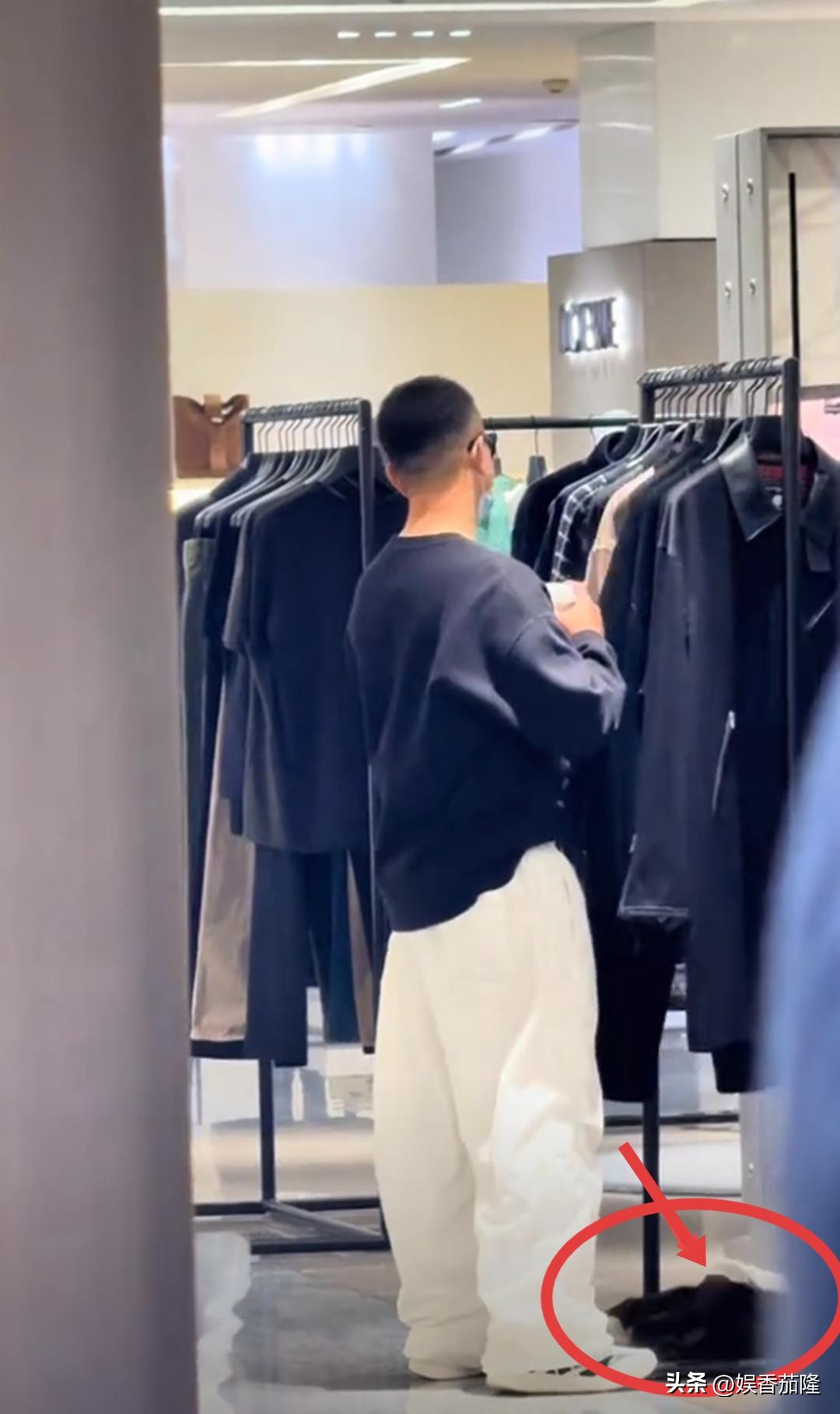 _孙红雷出门买瓜_孙红雷挑厨师