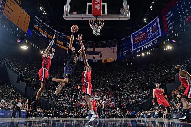 湖人替补阵容是什么水平__湖人替补