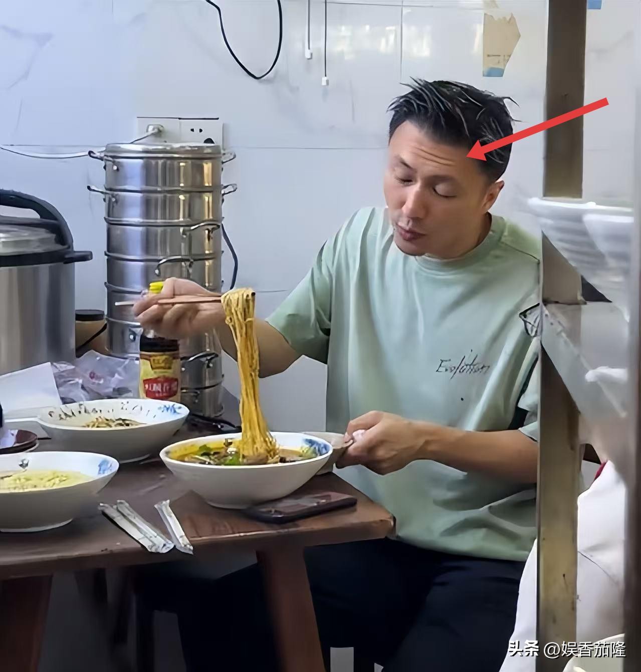 谢霆锋老头_谢霆锋路人照_