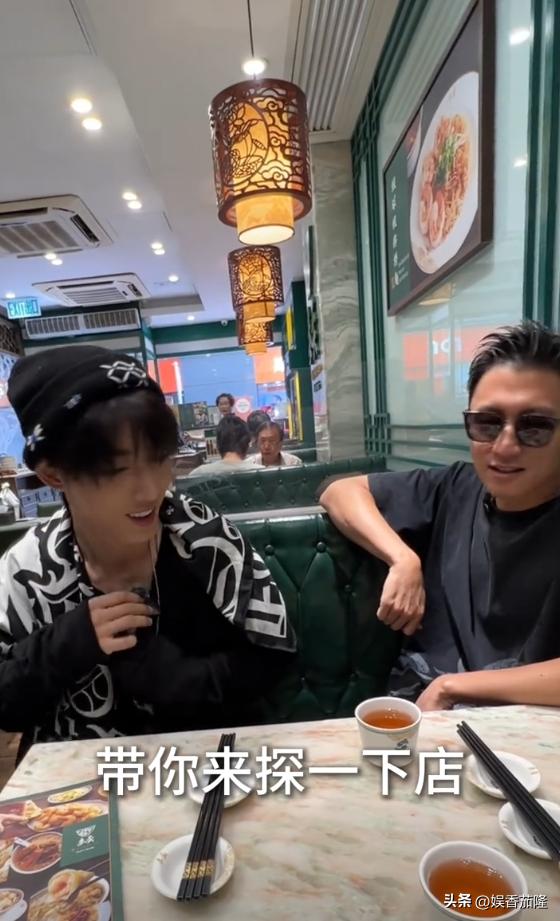 _谢霆锋路人照_谢霆锋老头