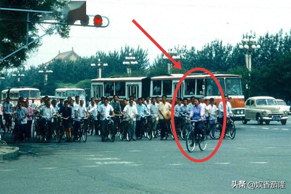 满满的怀旧感_老歌满满的回忆_