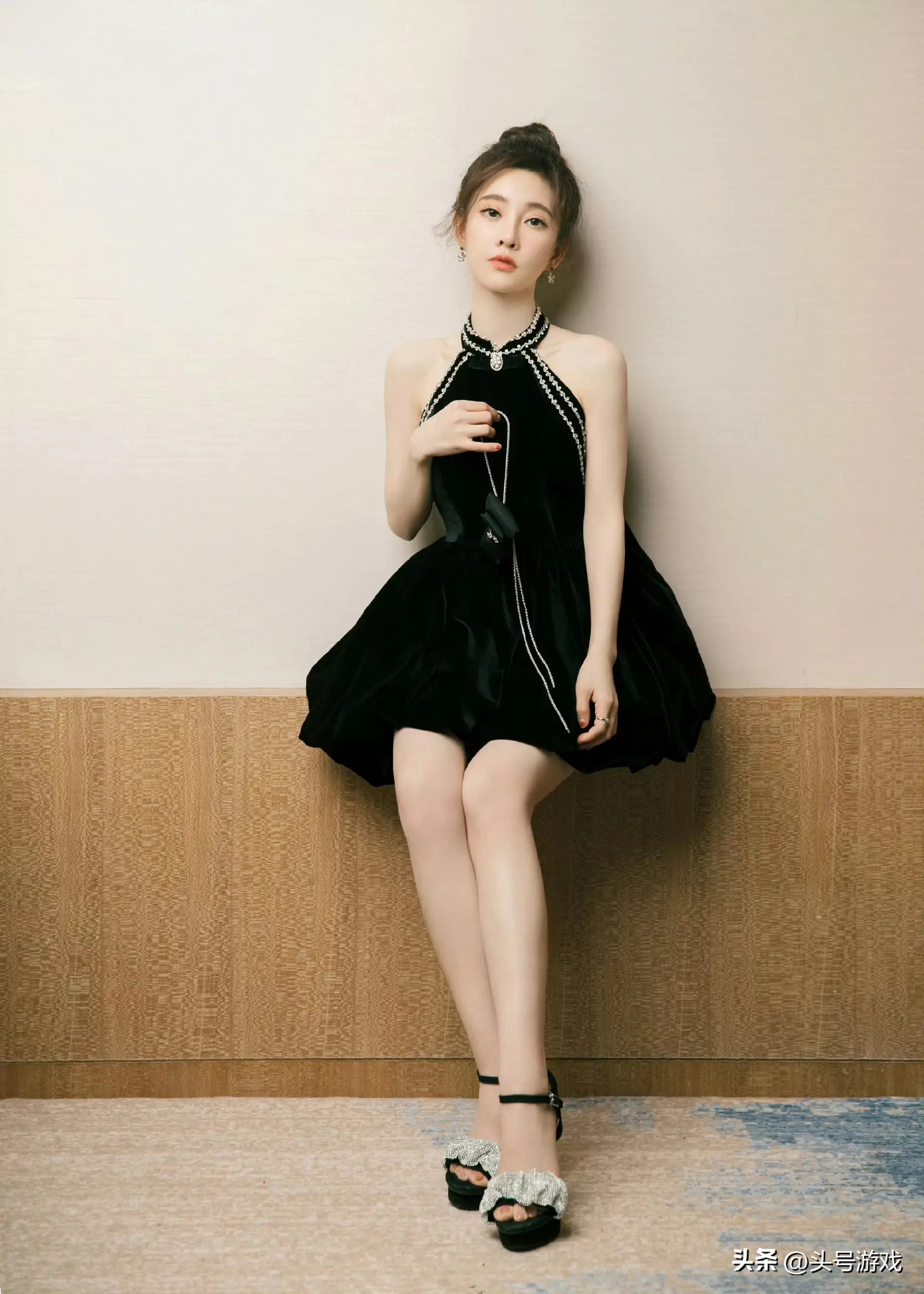 肚皮妊娠纹痒什么原因__肚皮上的妊娠线看男女