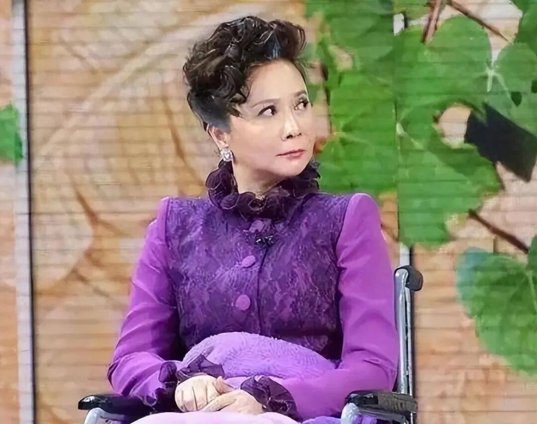 今年春晚蔡明和潘长江_2021春晚蔡明潘长江节目单_