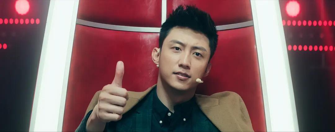 看完《飞驰人生3》预告，我想说：春节档票房大门要被沈腾撞开了__看完《飞驰人生3》预告，我想说：春节档票房大门要被沈腾撞开了