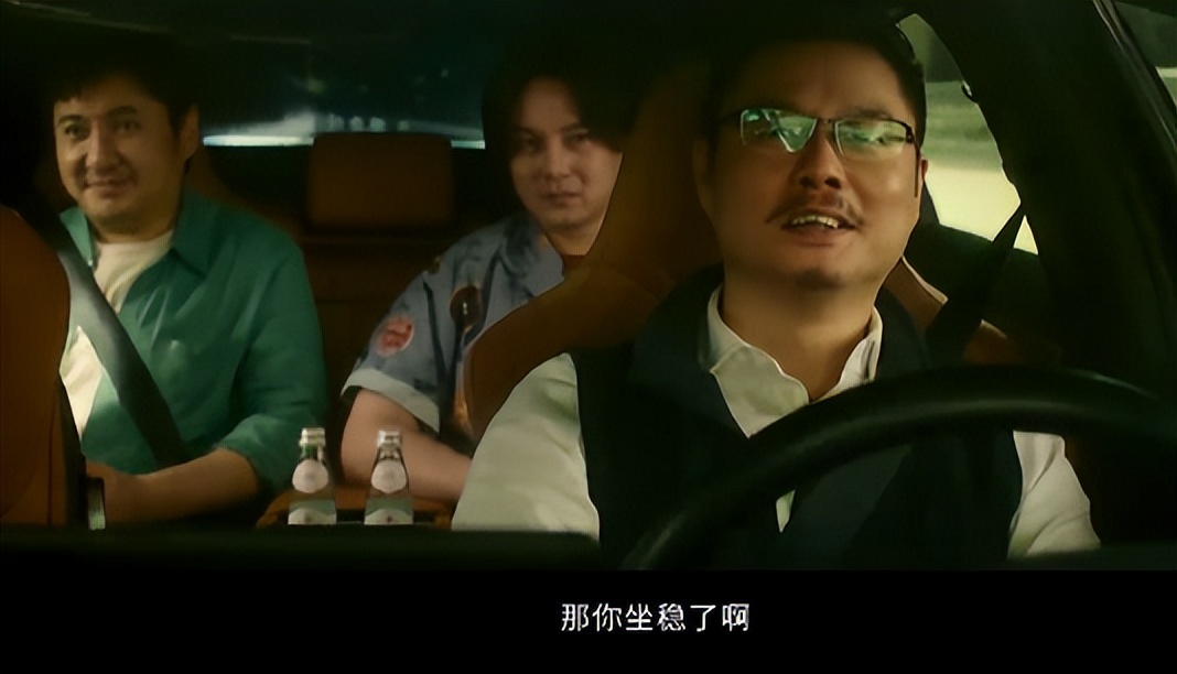 看完《飞驰人生3》预告，我想说：春节档票房大门要被沈腾撞开了__看完《飞驰人生3》预告，我想说：春节档票房大门要被沈腾撞开了