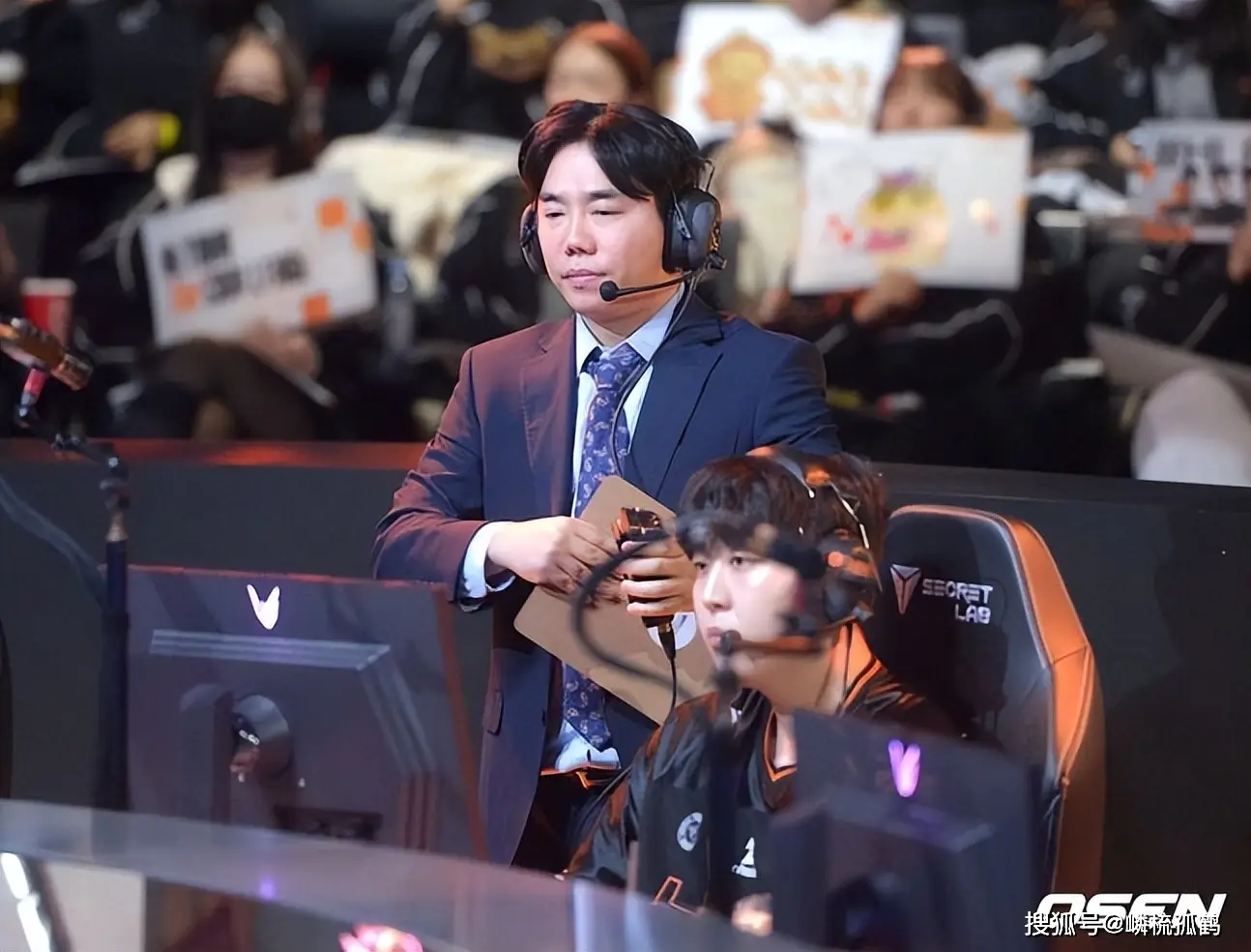 HLE红米教练：大家都有很强的意见，所以有时会出现分歧，GEN和T1是最强的队伍_HLE红米教练：大家都有很强的意见，所以有时会出现分歧，GEN和T1是最强的队伍_