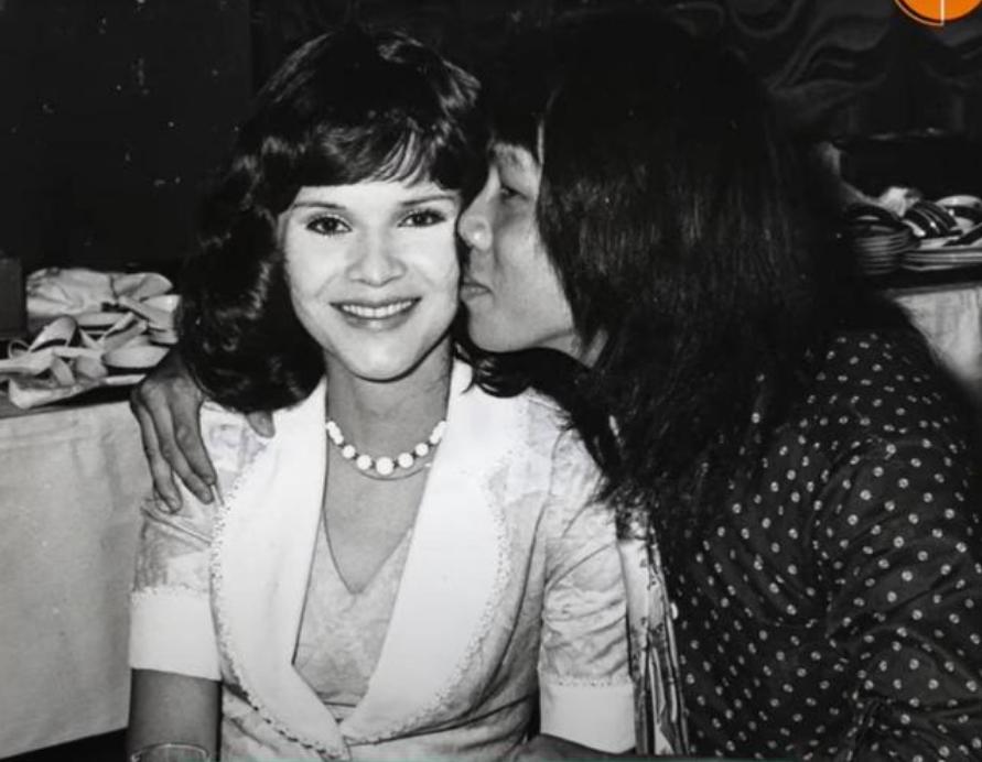 梁小龙之后再无陈真！因爱国被封杀20年，发妻被泼硫酸毁容_梁小龙之后再无陈真！因爱国被封杀20年，发妻被泼硫酸毁容_