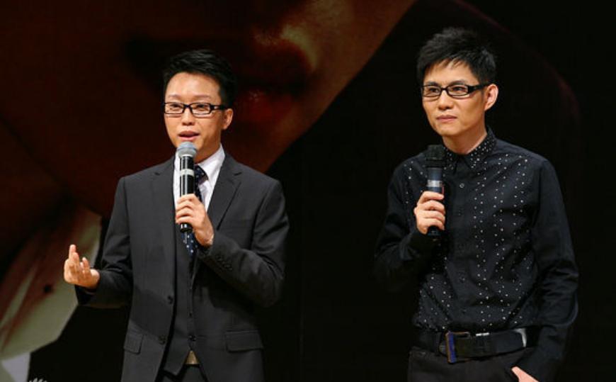 一把好牌打得稀烂！47岁“跳梁小丑”李玉刚，口碑彻底反转了？_一把好牌打得稀烂！47岁“跳梁小丑”李玉刚，口碑彻底反转了？_