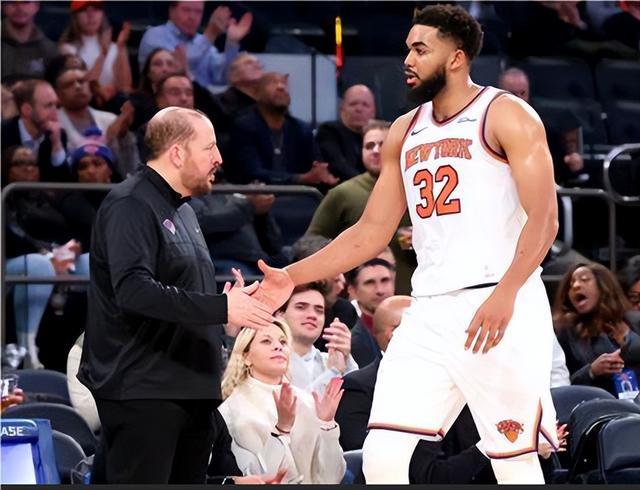 风声鹤会__锡伯杜妻子