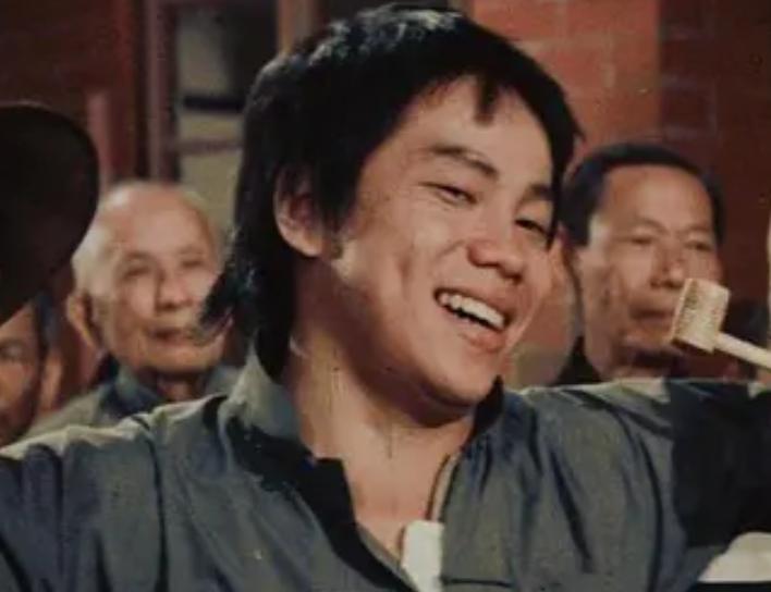 情人突然离世_情人死了叫什么_