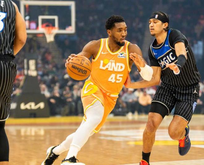 班凯罗37分完胜探花郎,米切尔45+4+4,骑士双杀魔术豪取四连胜_班凯罗37分完胜探花郎,米切尔45+4+4,骑士双杀魔术豪取四连胜_