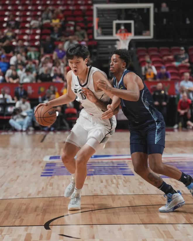 央视总台官宣首批新主持人名单__nba新秀入选全明星