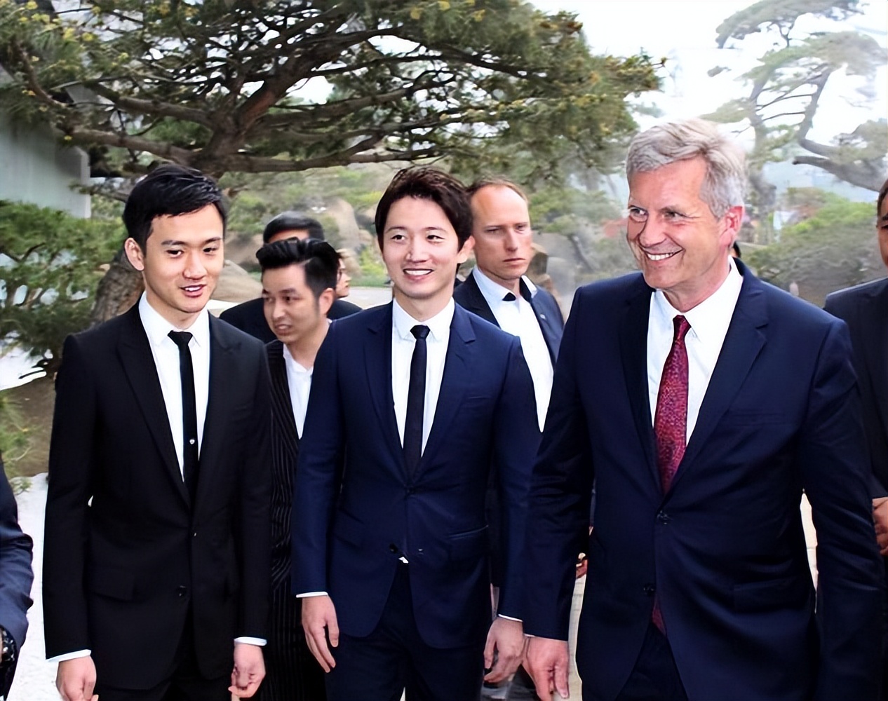 林赛罗韩颜值巅峰__高颜值蛋糕