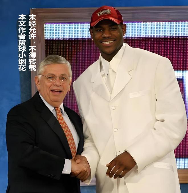 篮球人物詹姆斯三_詹姆斯三件球衣_