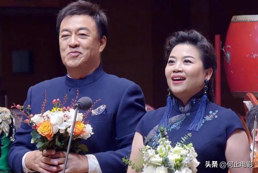 结婚时的热闹场面_婚礼热热闹闹_