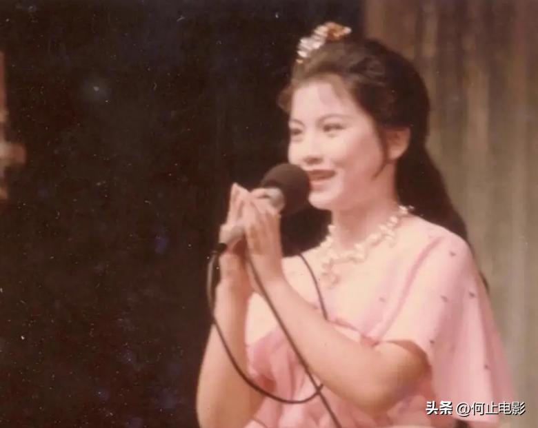 结婚时的热闹场面_婚礼热热闹闹_