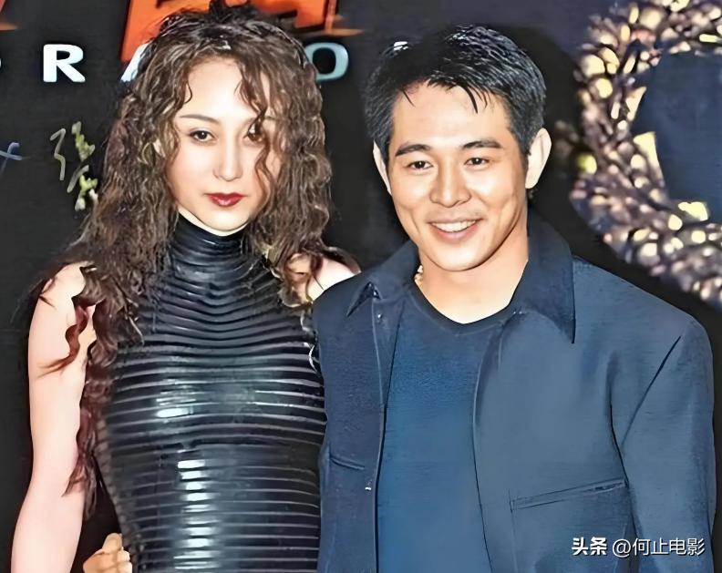 _《镖人》定档出现难堪一幕，李连杰是罪魁祸首，关晓彤躺着也中枪_《镖人》定档出现难堪一幕，李连杰是罪魁祸首，关晓彤躺着也中枪