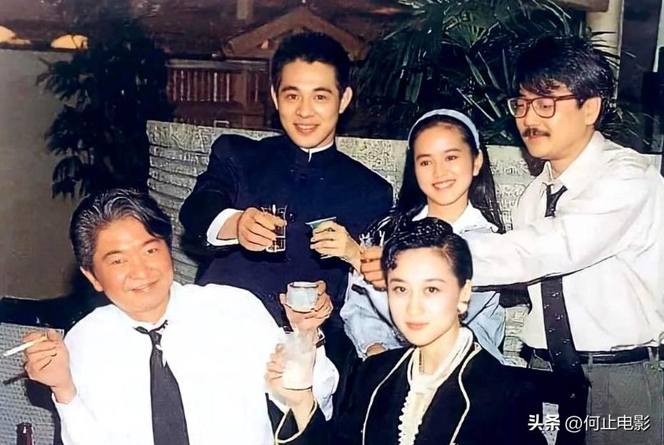 《镖人》定档出现难堪一幕，李连杰是罪魁祸首，关晓彤躺着也中枪__《镖人》定档出现难堪一幕，李连杰是罪魁祸首，关晓彤躺着也中枪