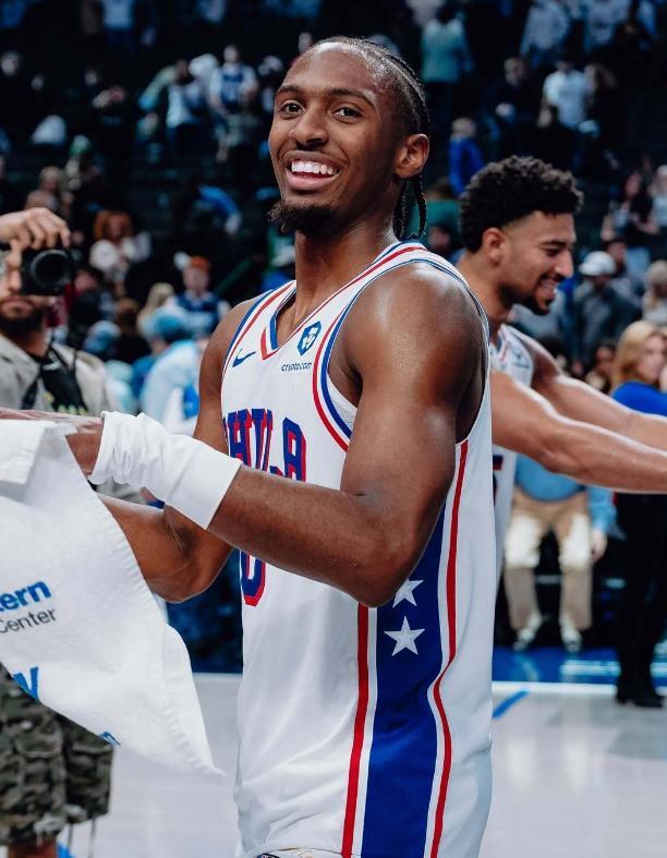 大帝缺阵马克西12中3,黄蜂榜眼30分,惨案制造机37分血洗76人_大帝缺阵马克西12中3,黄蜂榜眼30分,惨案制造机37分血洗76人_