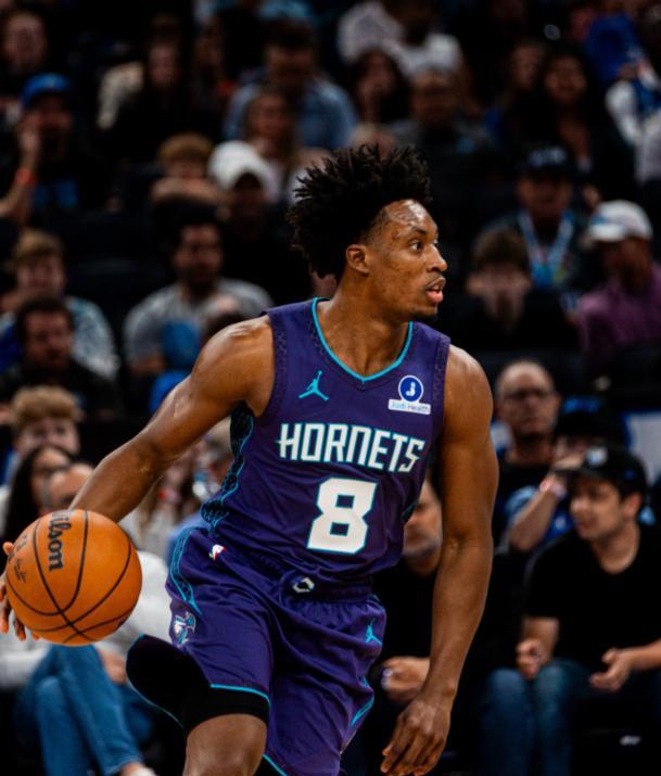 大帝缺阵马克西12中3,黄蜂榜眼30分,惨案制造机37分血洗76人__大帝缺阵马克西12中3,黄蜂榜眼30分,惨案制造机37分血洗76人