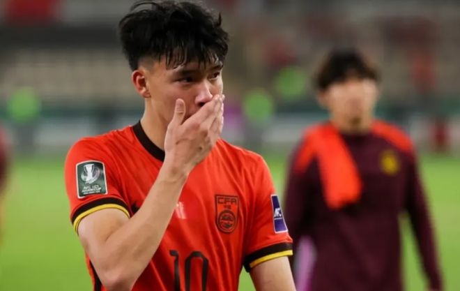 _国安和申花对骂口号_申花莫雷诺fm能力值