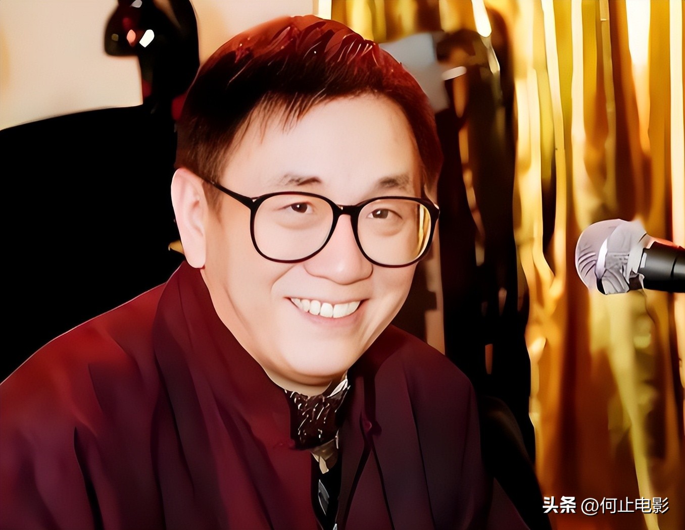 黄霑:抛弃怀孕妻子又被新欢背刺,一生低俗又贪杯,却令后世膜拜_黄霑:抛弃怀孕妻子又被新欢背刺,一生低俗又贪杯,却令后世膜拜_