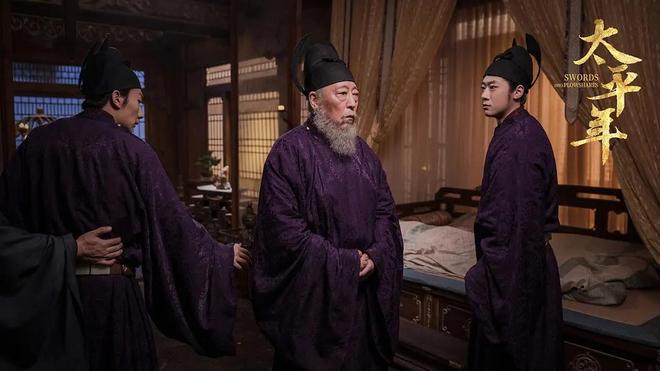 精灵族人遭追杀是什么电影__梦见被人追杀反杀对方