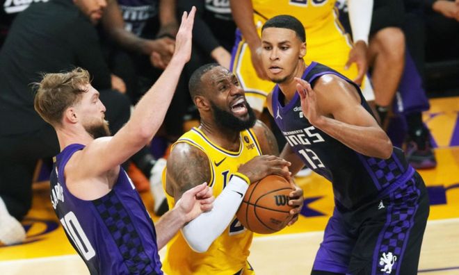 _狂胜31分,爆冷30分大败!成NBA最神奇球队,总冠军又有悬念了_狂胜31分,爆冷30分大败!成NBA最神奇球队,总冠军又有悬念了