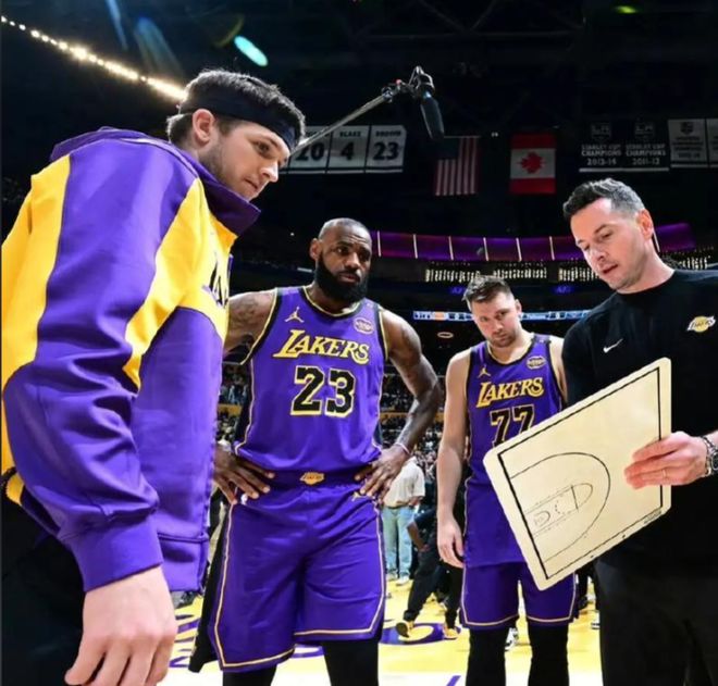 _狂胜31分,爆冷30分大败!成NBA最神奇球队,总冠军又有悬念了_狂胜31分,爆冷30分大败!成NBA最神奇球队,总冠军又有悬念了