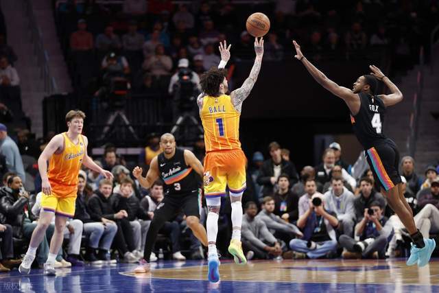 _爆大冷!西部第二轰然倒下:7人上双仍输球,文班亚马错失绝平_爆大冷!西部第二轰然倒下:7人上双仍输球,文班亚马错失绝平